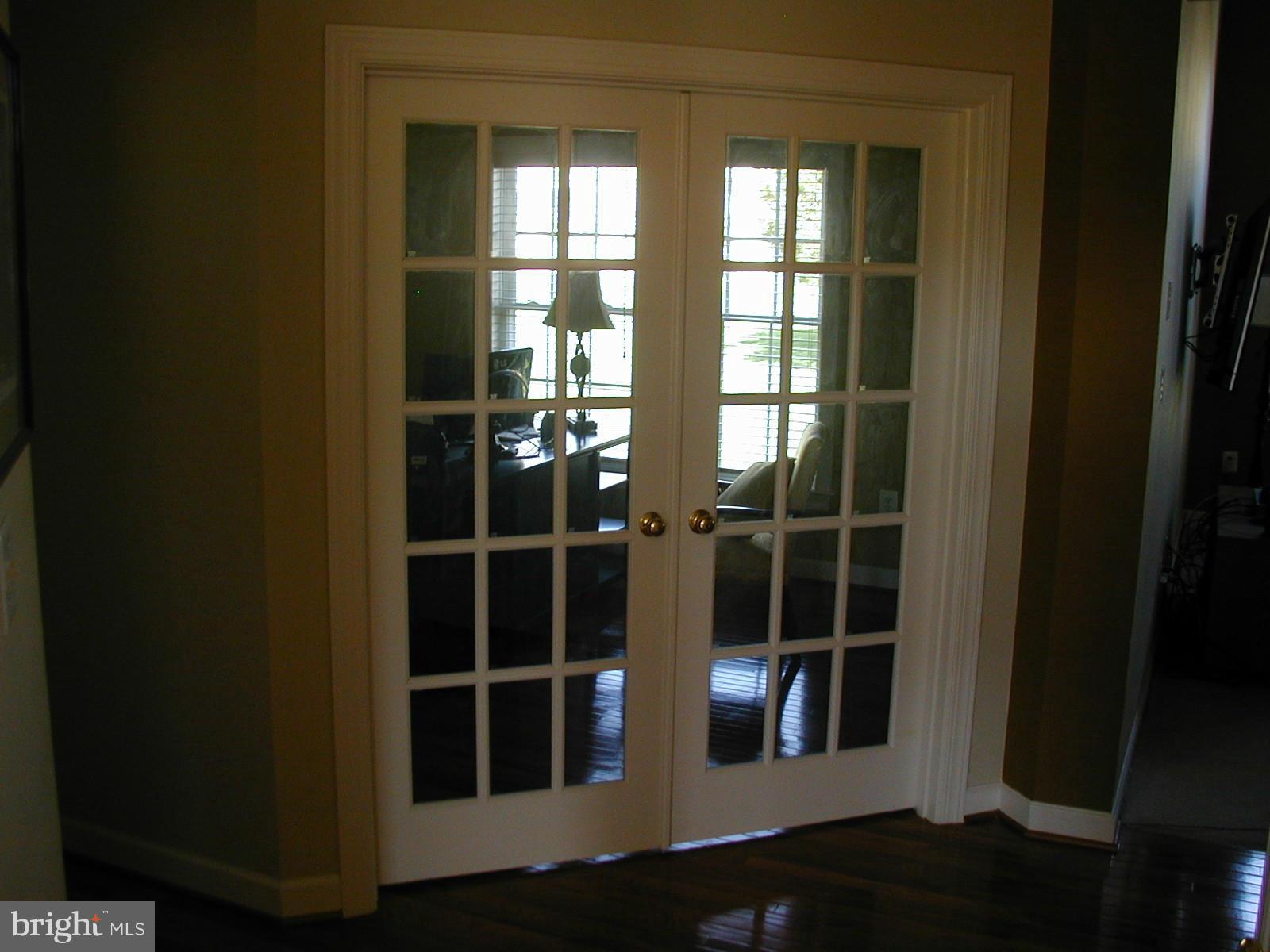 13941 Alderton Road Silver Spring, MD 20906 - Photo 10 of 28 Interior (General)