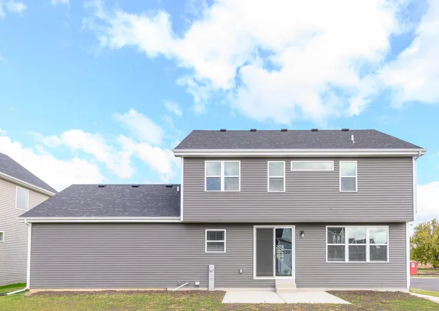 $469,900 | 6506 Prairie Wood Drive, McFarland, WI 53558