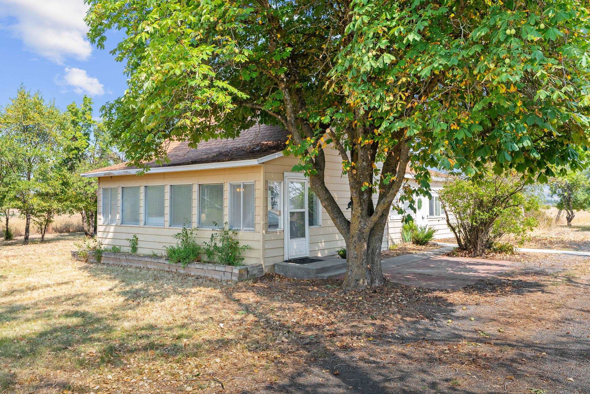 5915 South Holly Road Spokane, WA 99224 - Photo 1 of 31