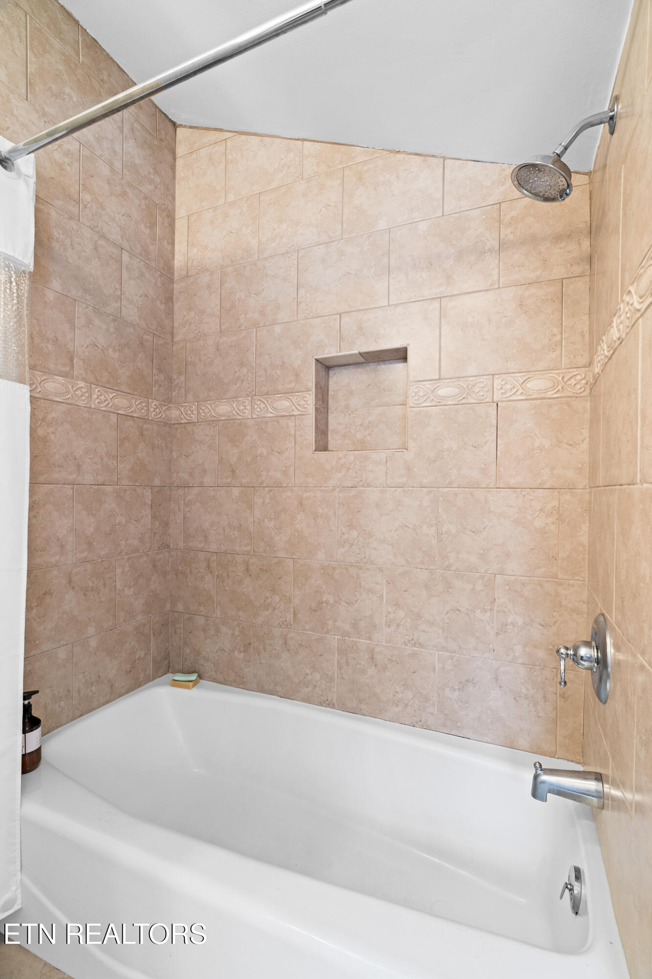 1235 Ski Mountain Road, Unit 613 Gatlinburg, TN 37738 - Photo 19 of 31 untitled-19