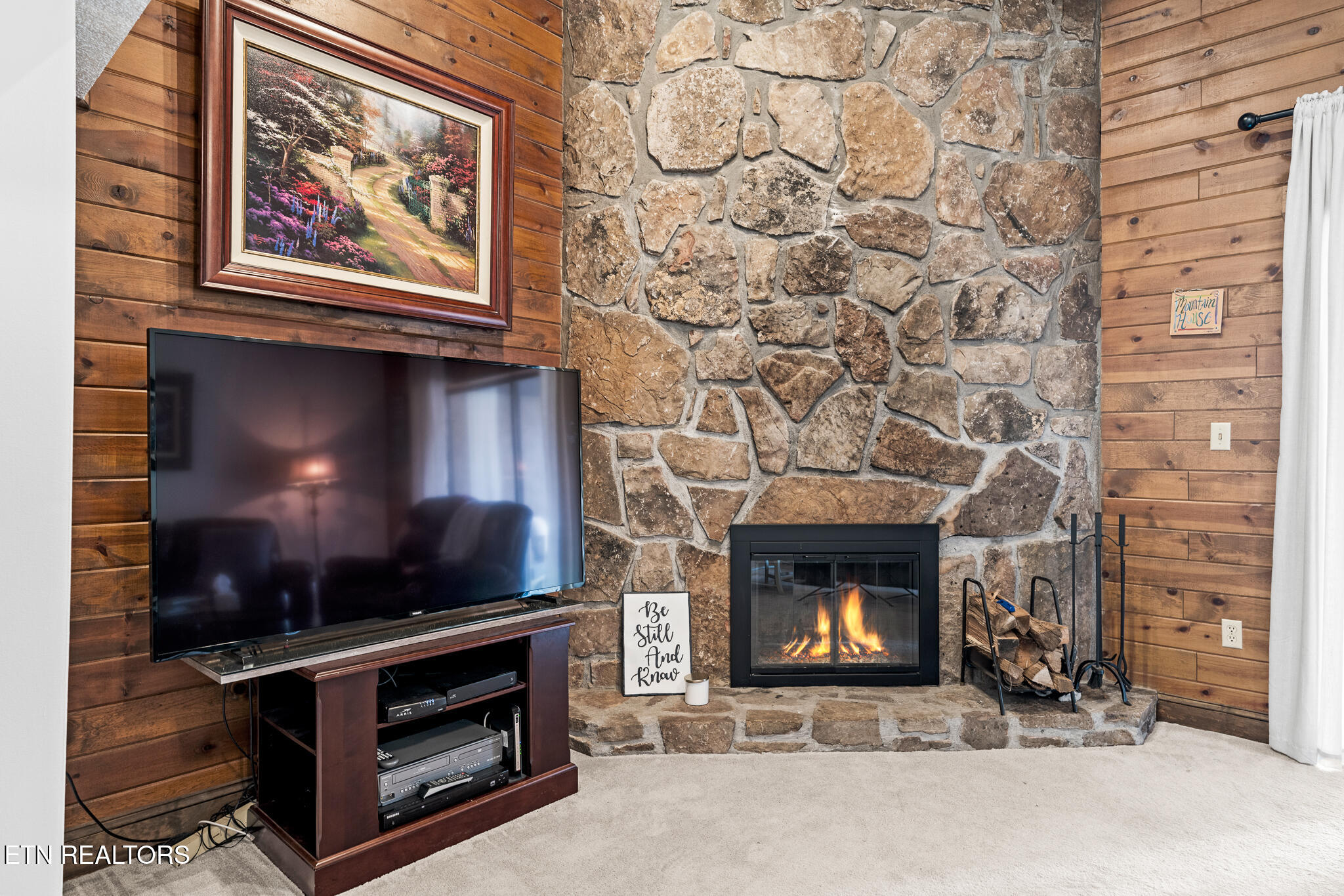 1235 Ski Mountain Road, Unit 613 Gatlinburg, TN 37738 - Photo 7 of 31 untitled-7