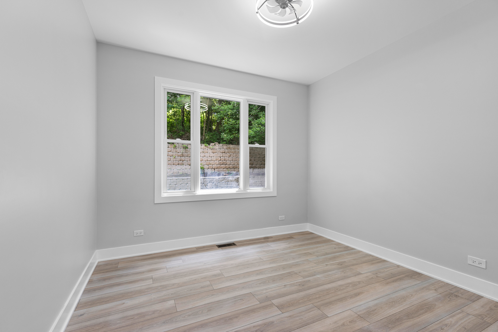 38623 Konen Avenue Spring Grove, IL 60081 - Photo 16 of 40