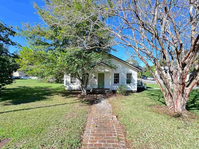 $129,900 | 106 1st Street, Havana, FL 32333