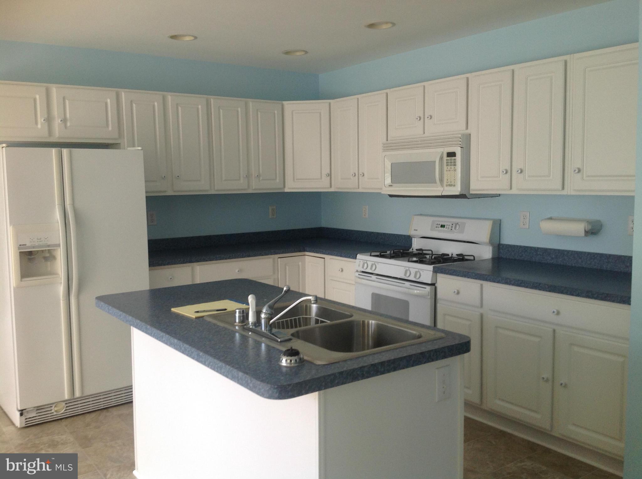 575 Manor Road Severna Park, MD 21146 - Photo 9 of 16 Kitchen