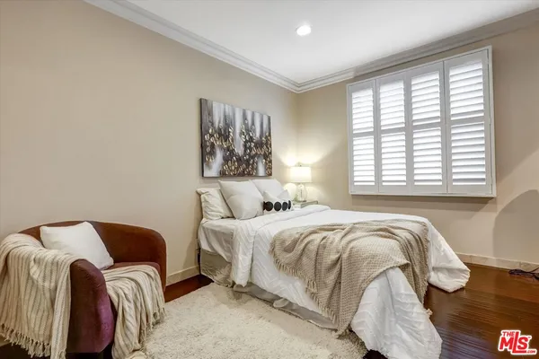 $1,088,000 | 11952 Montana Avenue, Unit 303, Los Angeles, CA 90049