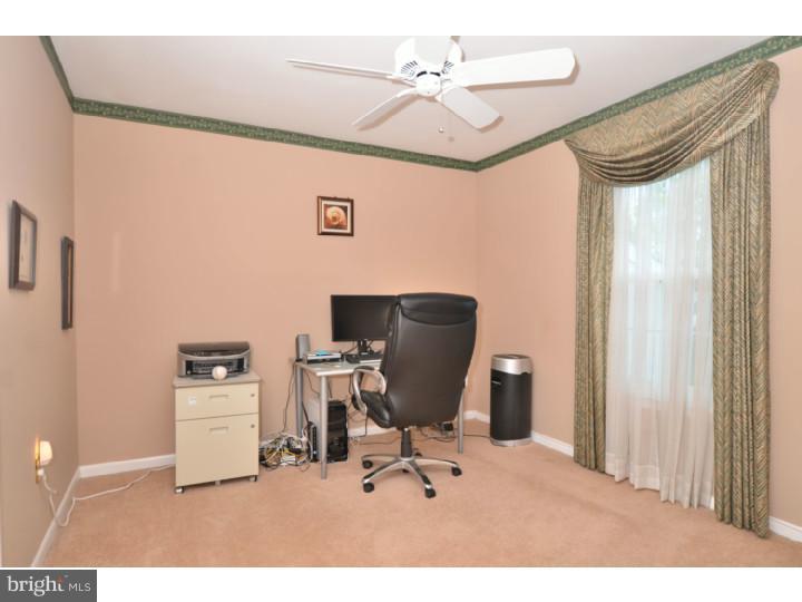140 Valley Stream Circle Chesterbrook, PA 19087 - Photo 21 of 25 Gallery Image 21