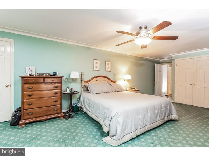6 Oak Ridge Drive Haddonfield, NJ 08033 - Photo 15 of 25 Gallery Image 15