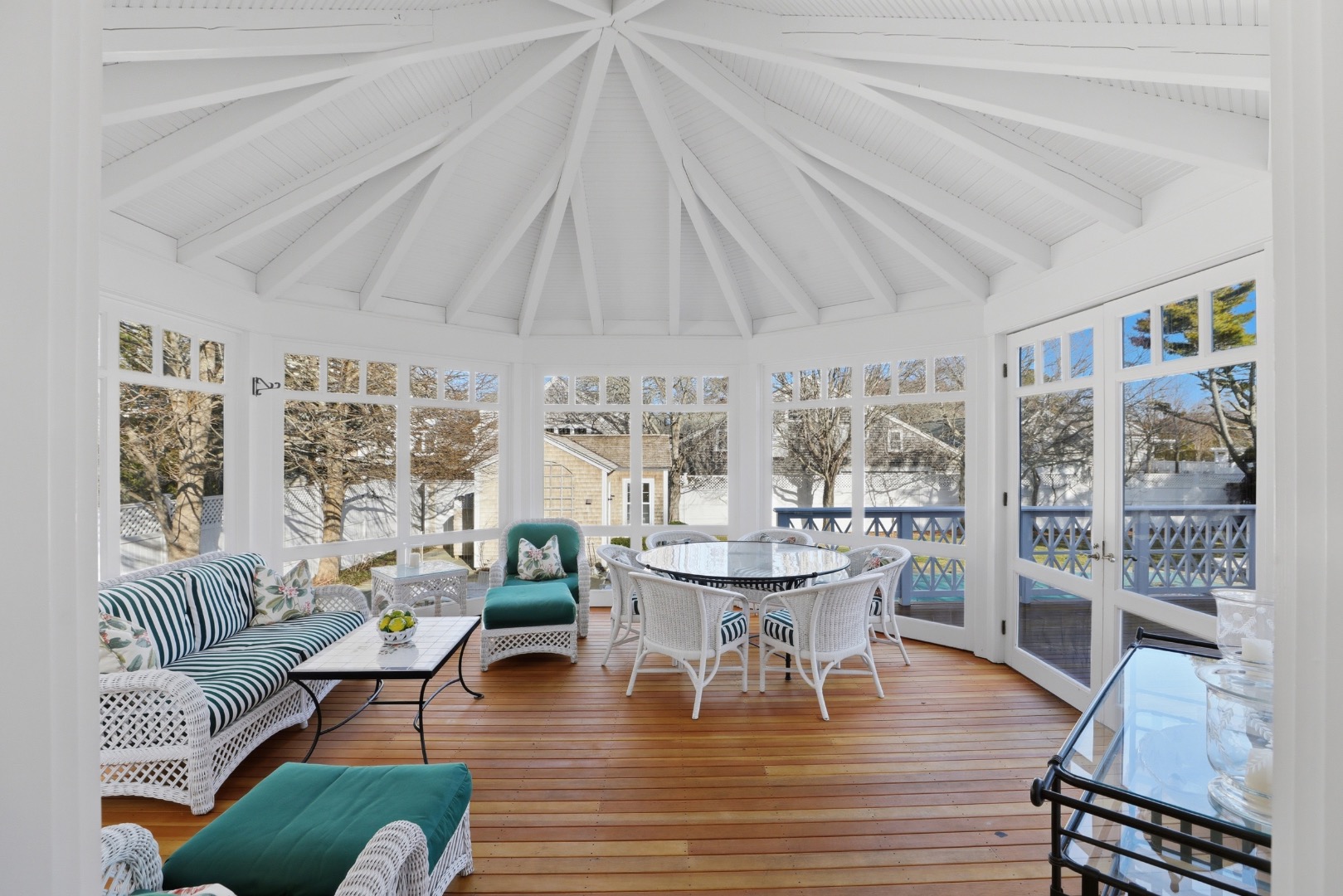 14 Thayer Street Edgartown, MA 02539 - Photo 20 of 60
