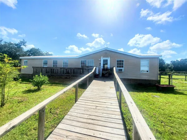 $265,000 | 17120 Northwest 38th Avenue, Okeechobee, FL 34972