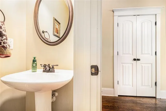 a bed room with a bed and a dresser