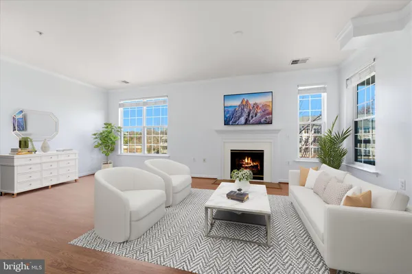 $2,800 | 4330 Y Cannon Ridge Court, Unit 44, Fairfax, VA 22033