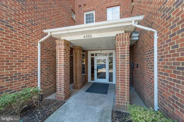 $2,800 | 4330 Y Cannon Ridge Court, Unit 44, Fairfax, VA 22033