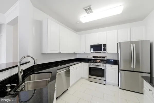 $2,800 | 4330 Y Cannon Ridge Court, Unit 44, Fairfax, VA 22033