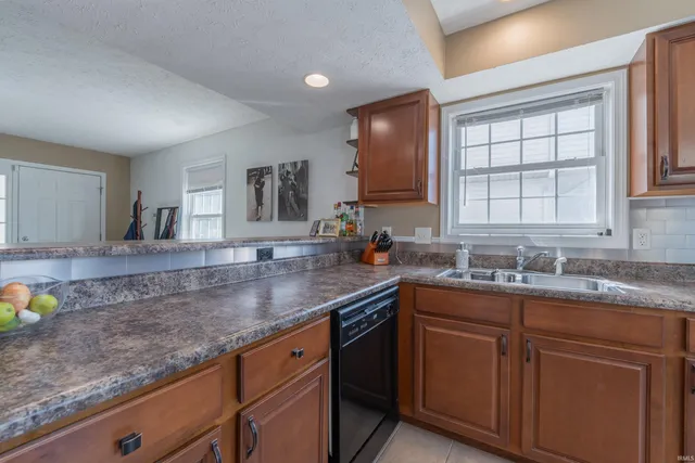 $278,000 | 2602 South Addisyn Lane, Bloomington, IN 47403