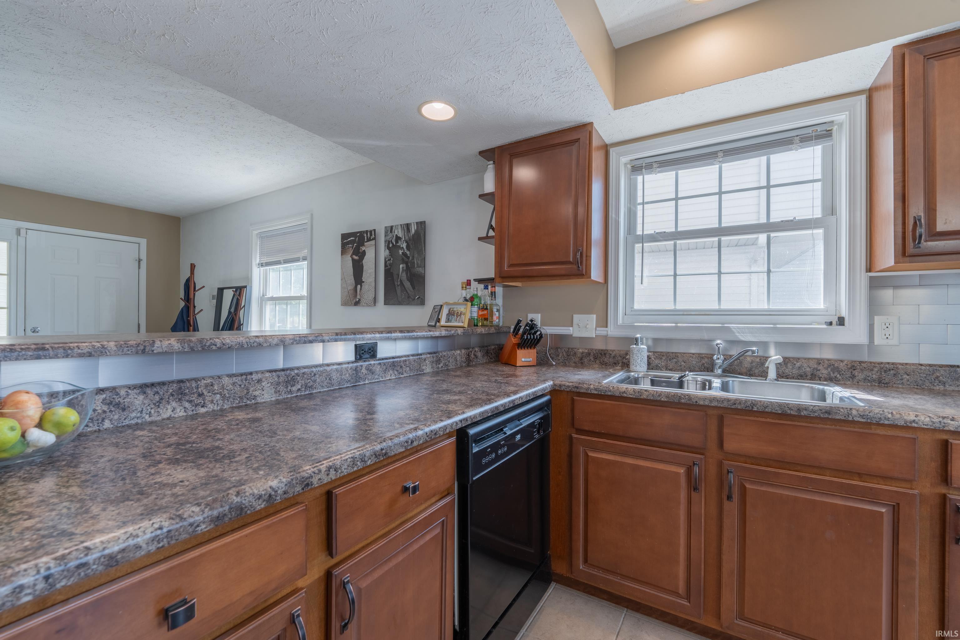 2602 South Addisyn Lane Bloomington, IN 47403 - Photo 12 of 33