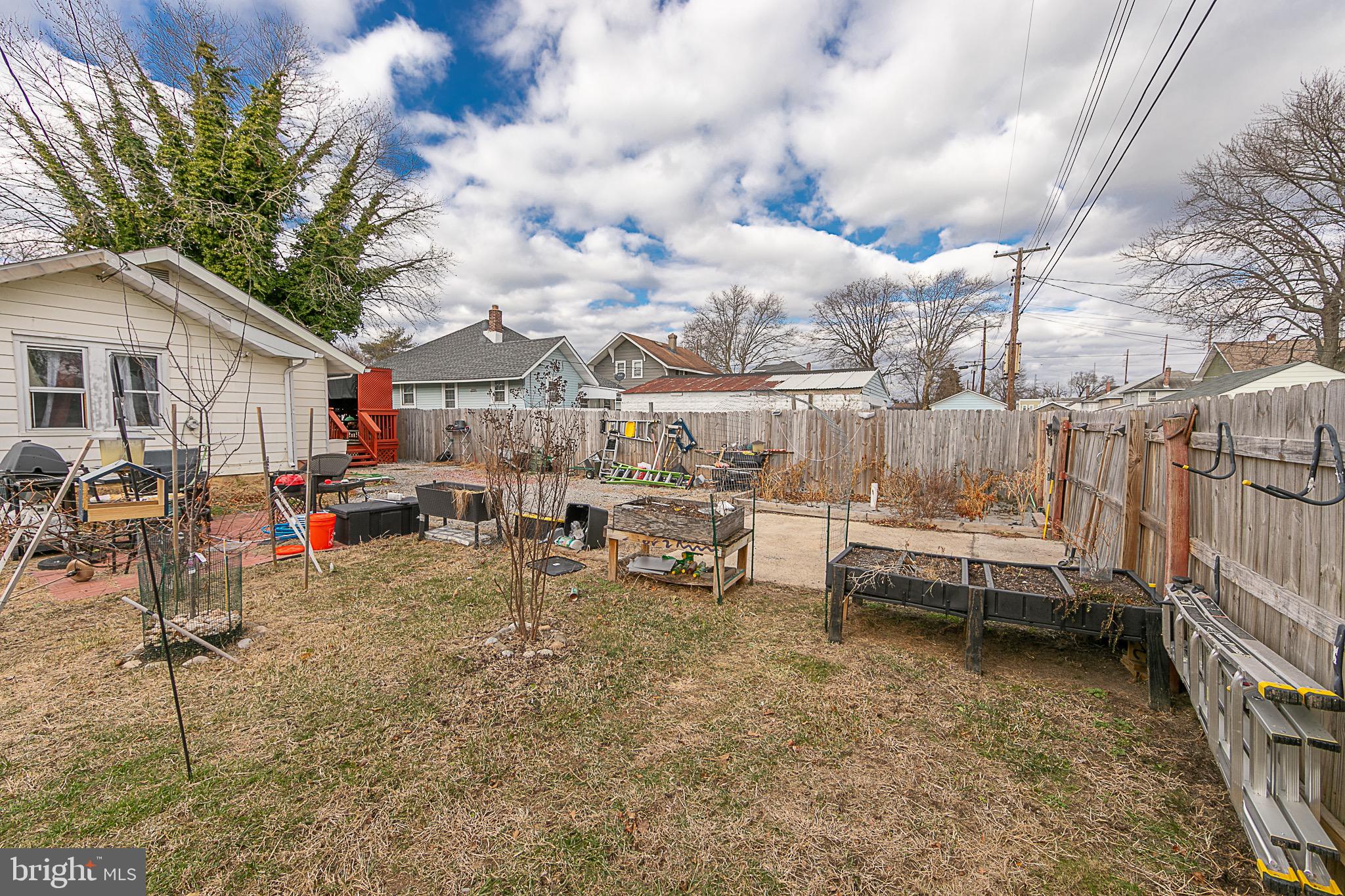 287 Jefferson Street Carneys Point, NJ 08069 - Photo 21 of 31 a view of a terrace with sitting area