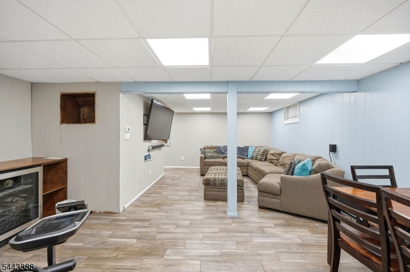 52 Roxbury Drive Kenvil, NJ 07847 - Photo 24 of 39