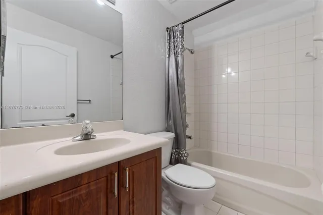 $799,000 | 8394 Northwest 113th Path, Doral, FL 33178