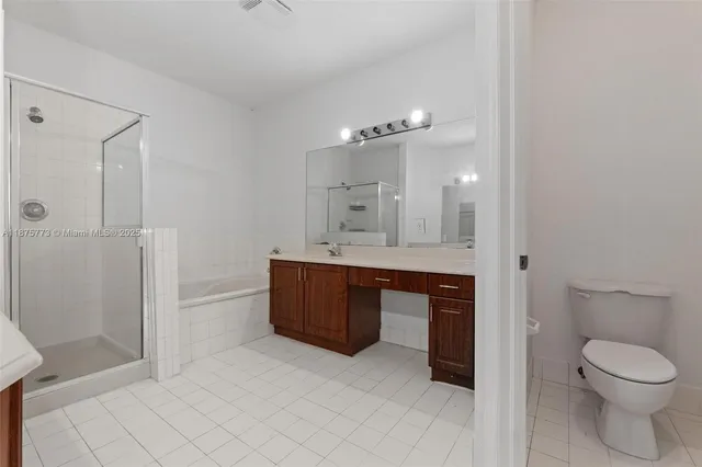 $799,000 | 8394 Northwest 113th Path, Doral, FL 33178