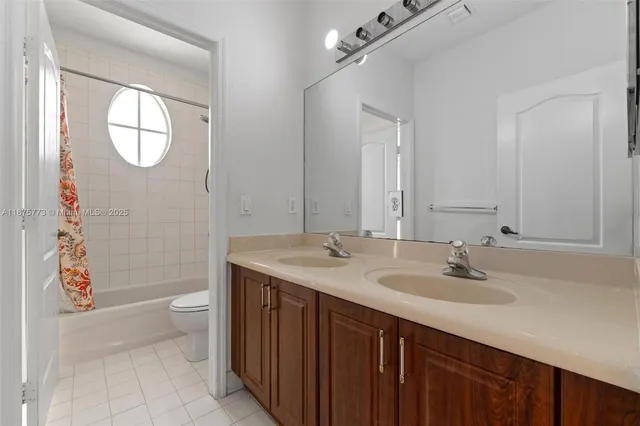 $799,000 | 8394 Northwest 113th Path, Doral, FL 33178