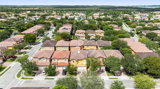 $799,000 | 8394 Northwest 113th Path, Doral, FL 33178