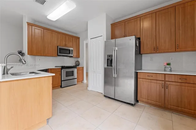 $799,000 | 8394 Northwest 113th Path, Doral, FL 33178