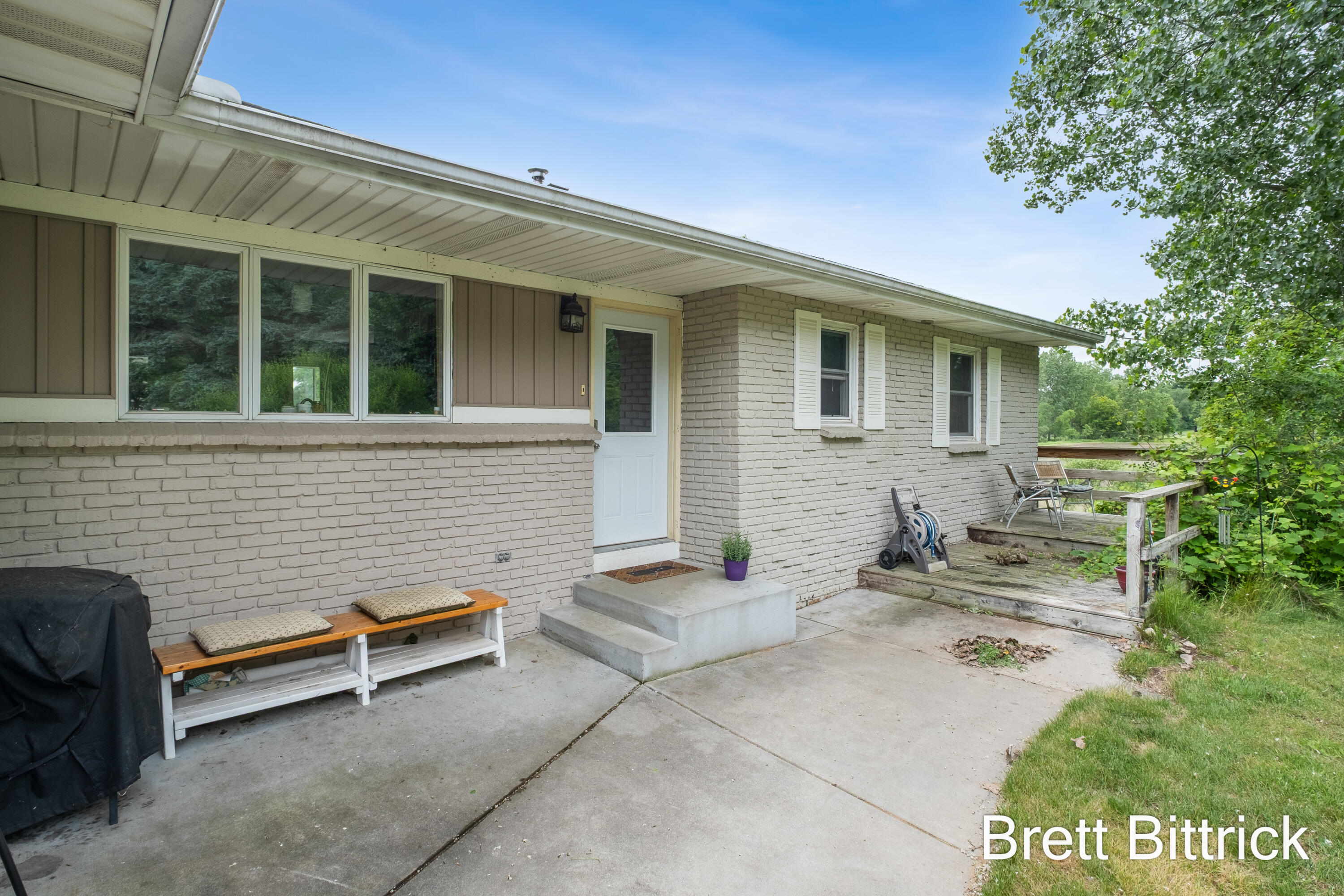2810 20 Mile Road Kent City, MI 49330 - Photo 3 of 39 Photo-3