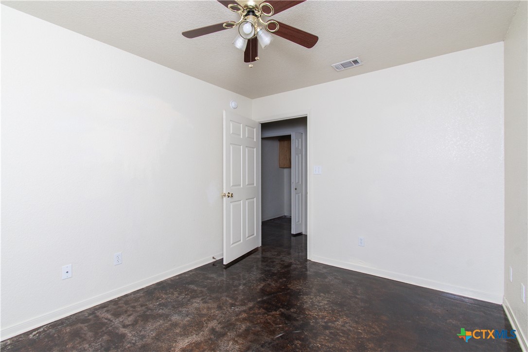 1611 Ute Trail, Unit B Harker Heights, TX 76548 - Photo 13 of 19 a view of an empty room