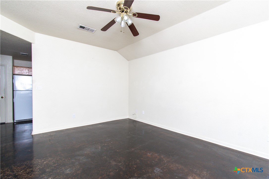 1611 Ute Trail, Unit B Harker Heights, TX 76548 - Photo 2 of 19 a view of an empty room