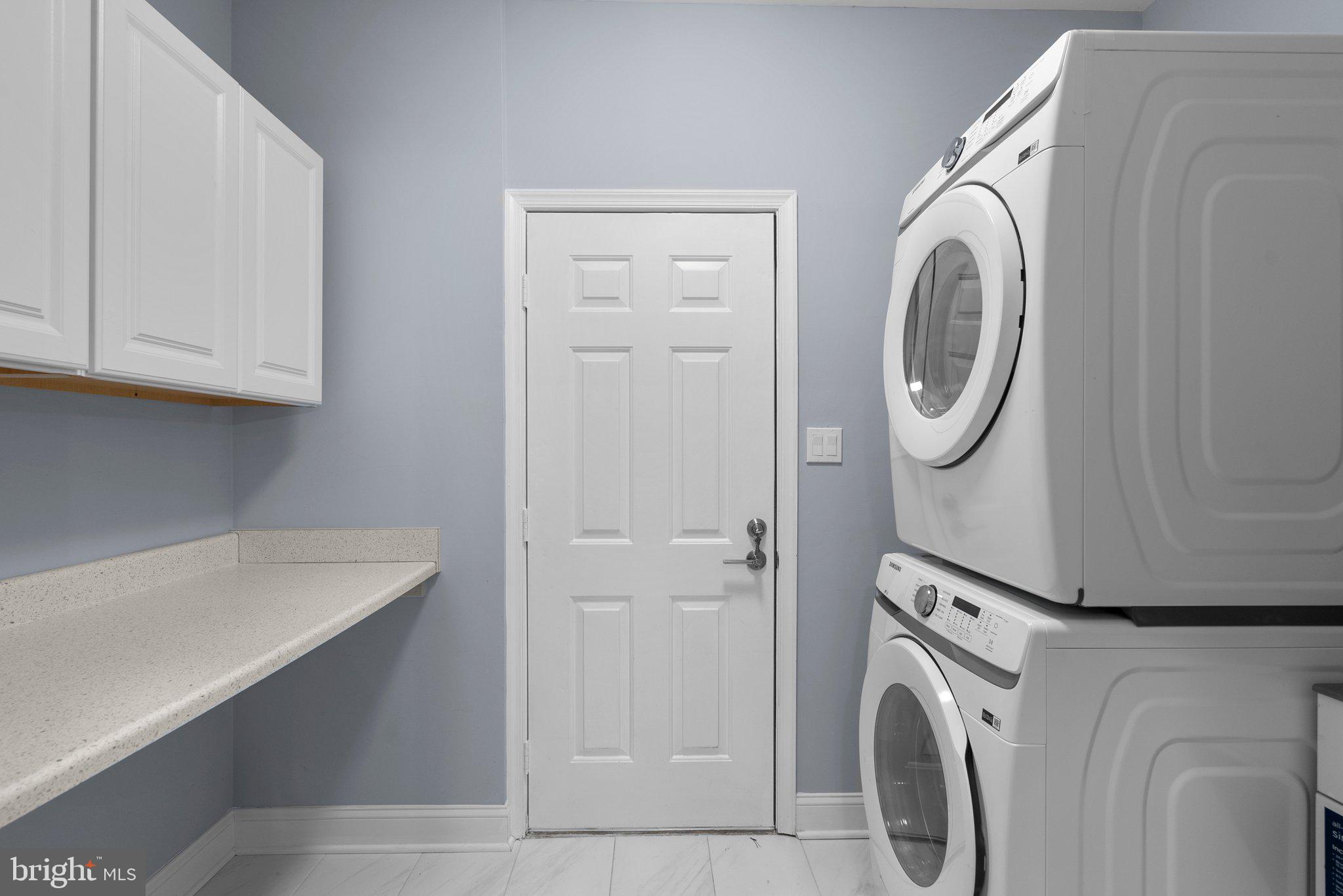 2924 Hunter Road Fairfax, VA 22031 - Photo 21 of 79 Laundry Room w/Sink