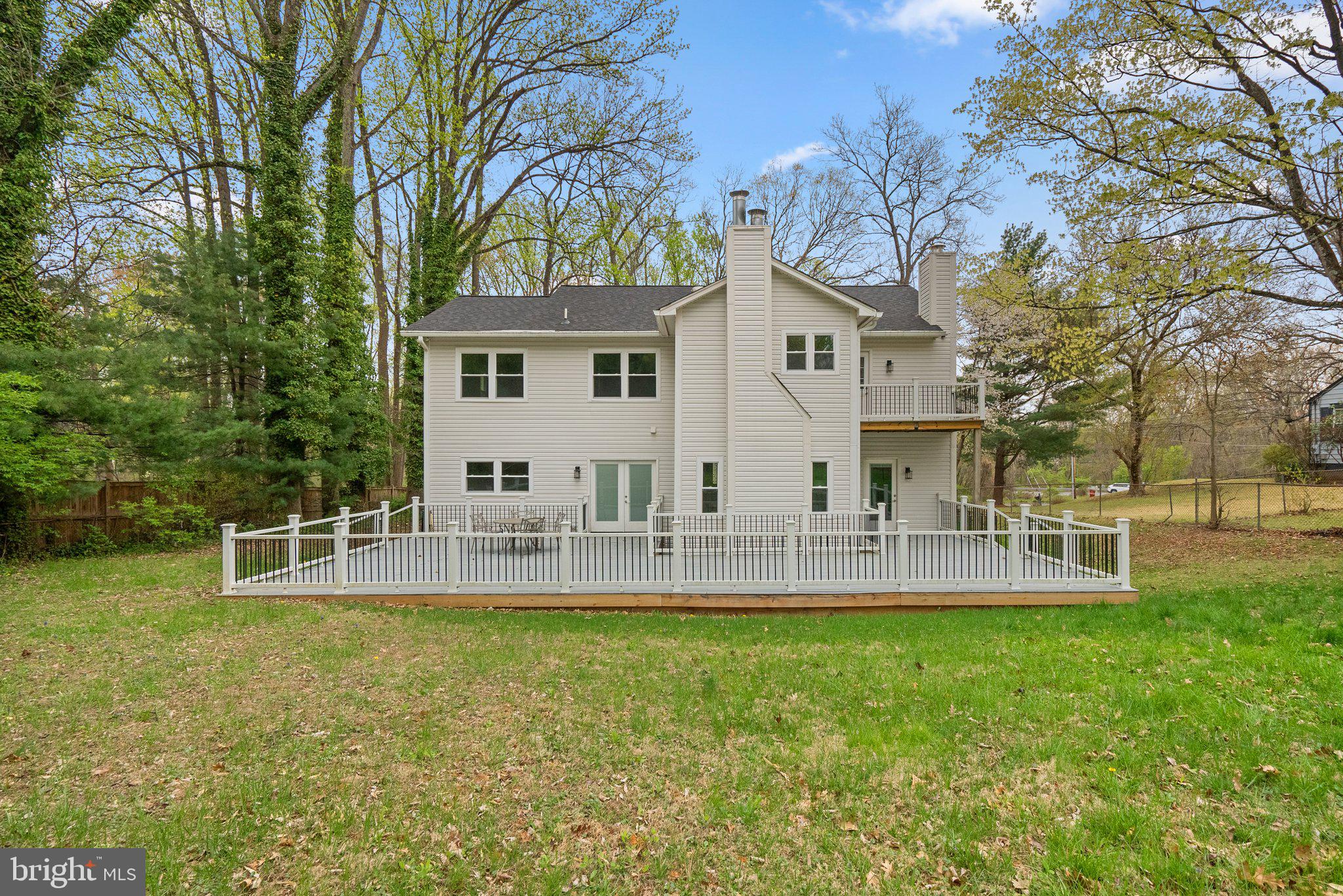 2924 Hunter Road Fairfax, VA 22031 - Photo 54 of 79 a front view of house with yard and seating area