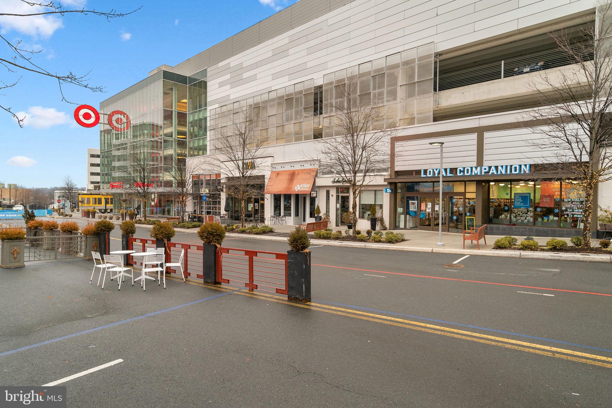 2924 Hunter Road Fairfax, VA 22031 - Photo 73 of 79