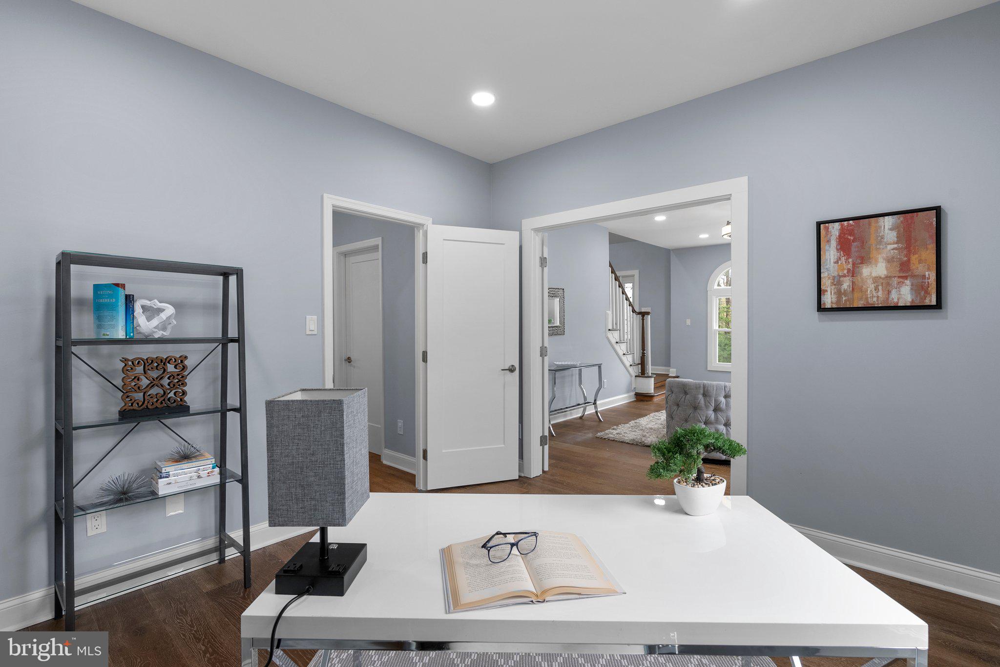 2924 Hunter Road Fairfax, VA 22031 - Photo 9 of 79