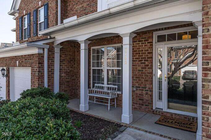 3742 Old Post Road Raleigh, NC 27612 - Photo 2 of 35 003-680x453-front-porch