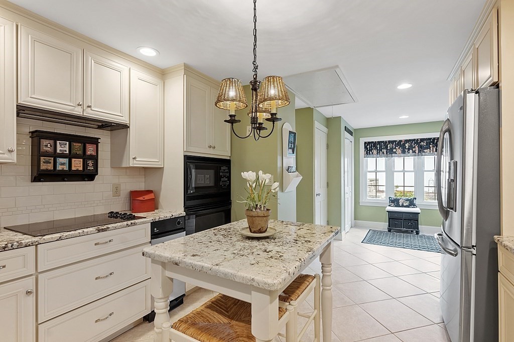 615 Reservoir Road Lunenburg, MA 01462 - Photo 19 of 42 Gallery Image 19