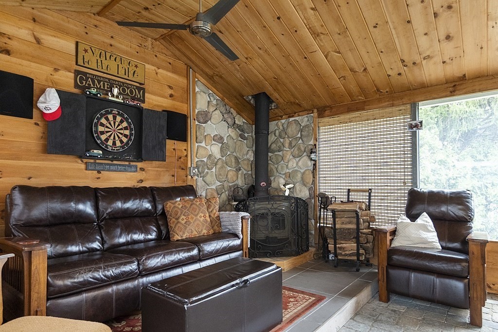 615 Reservoir Road Lunenburg, MA 01462 - Photo 32 of 42 Gallery Image 32