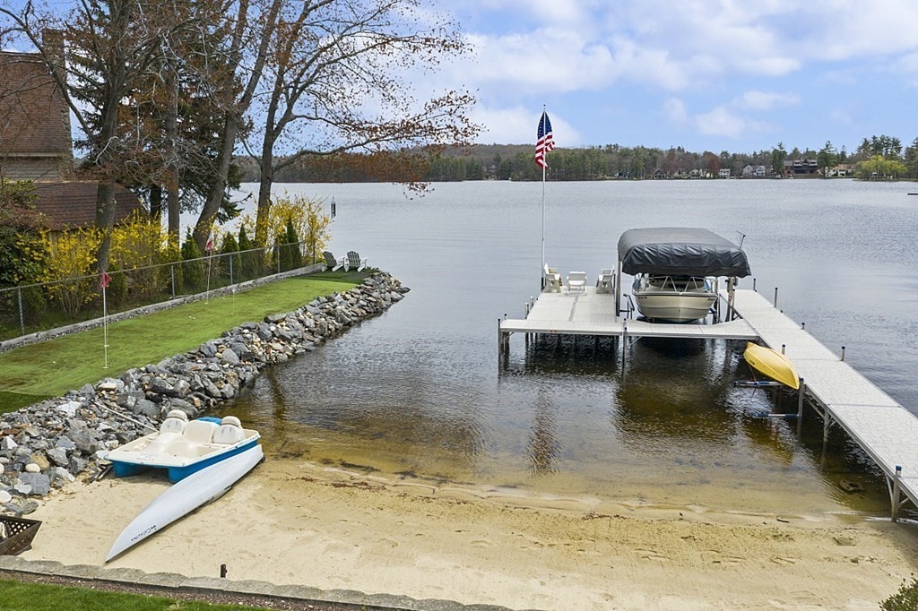 615 Reservoir Road Lunenburg, MA 01462 - Photo 7 of 42 Gallery Image 7