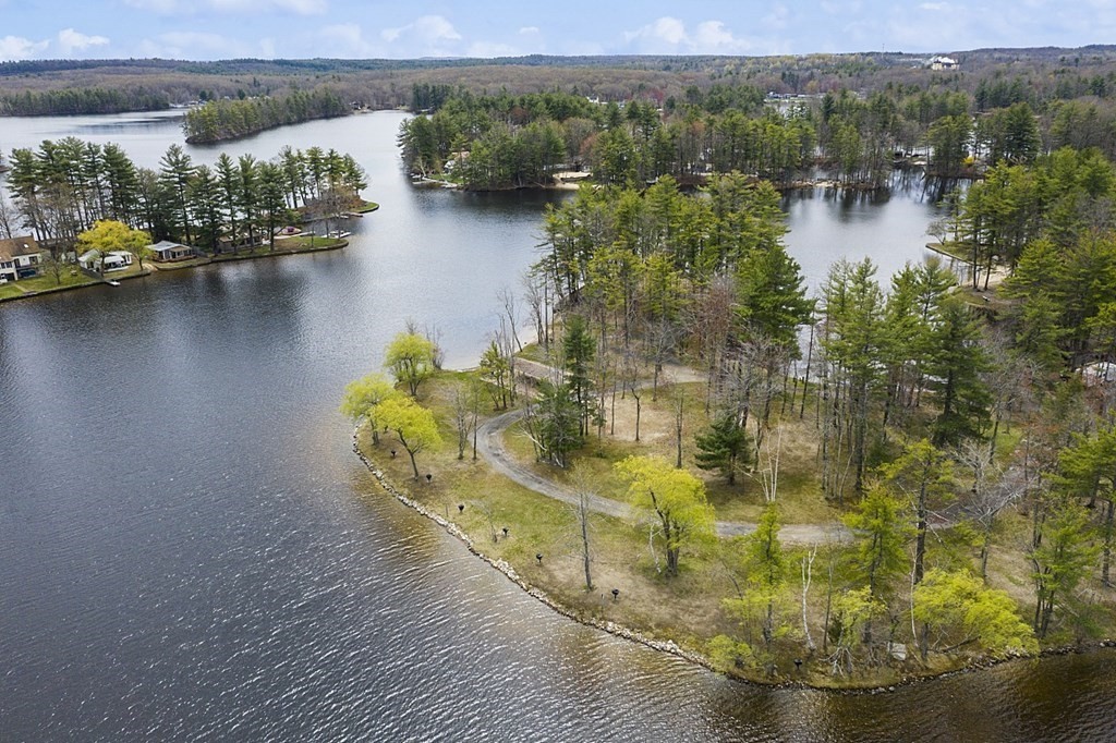 615 Reservoir Road Lunenburg, MA 01462 - Photo 9 of 42 Gallery Image 9