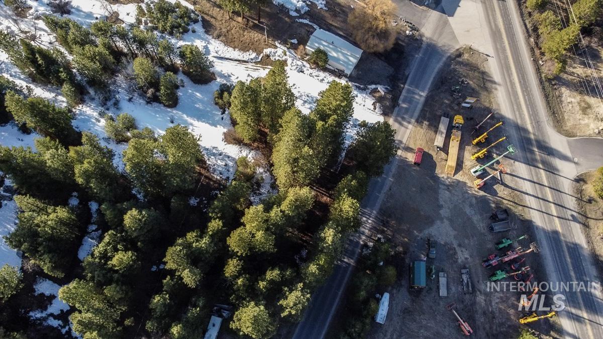 T75-li Cabarton Road Cascade, ID 83611 - Photo 4 of 15