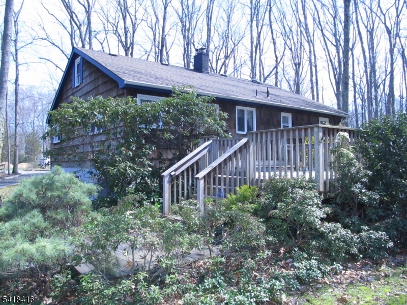 10 Hendrickson Drive Cream Ridge, NJ 08514 - Photo 3 of 12