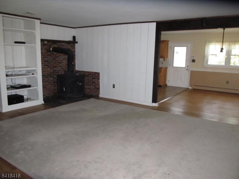 10 Hendrickson Drive Cream Ridge, NJ 08514 - Photo 7 of 12