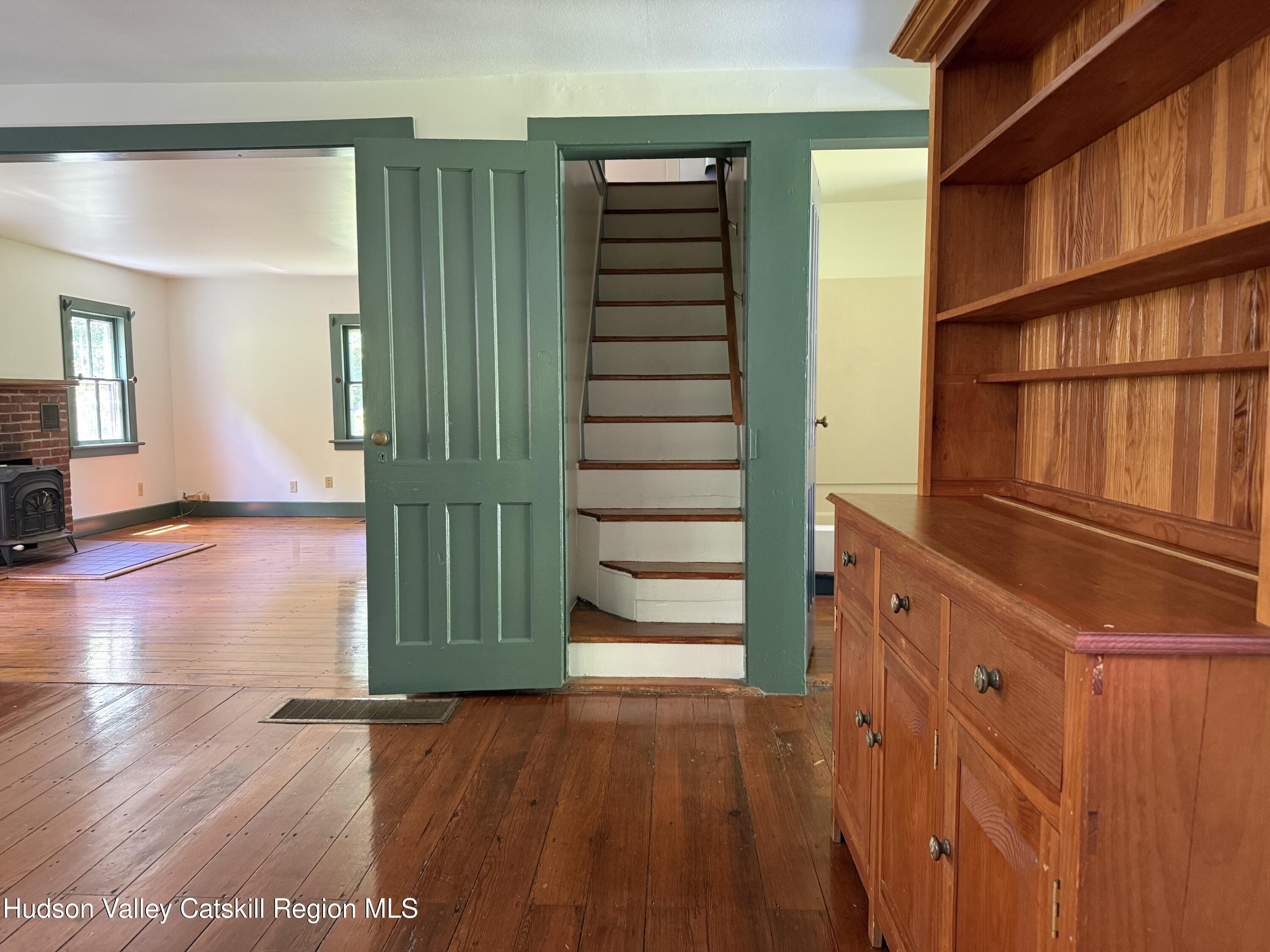 286 Manor Rock Road Craryville, NY 12521 - Photo 21 of 41 IMG_9513