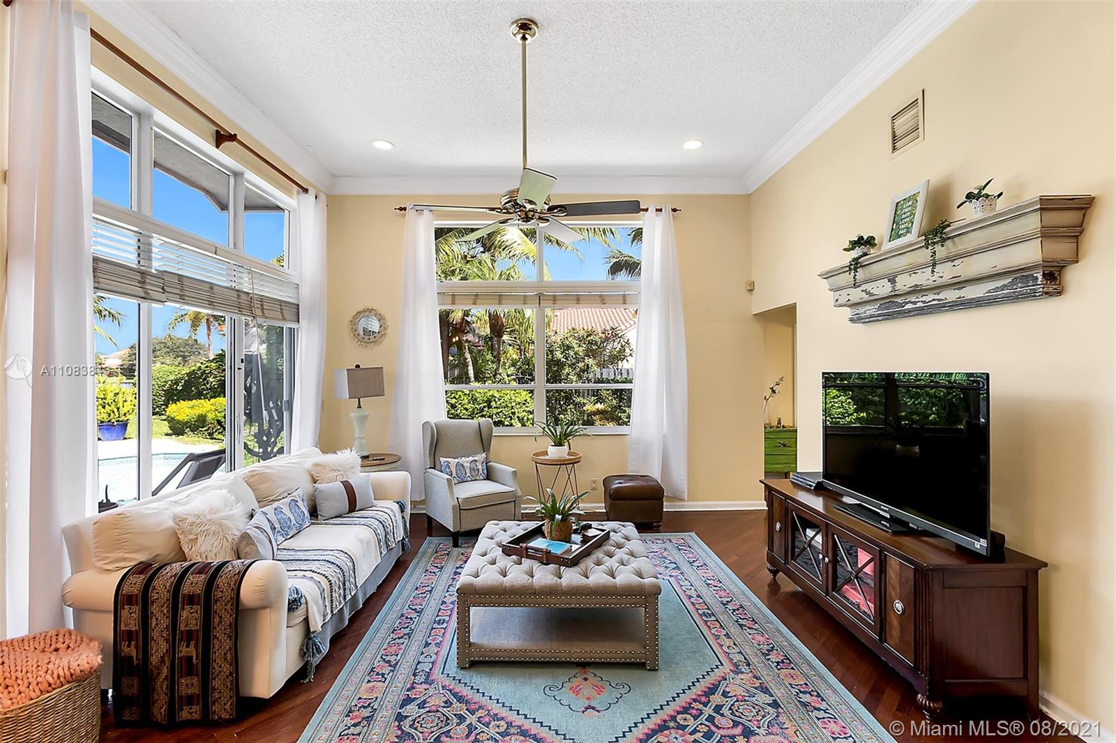 357 Fairmont Road Weston, FL 33326 - Photo 12 of 41 Gallery Image 12