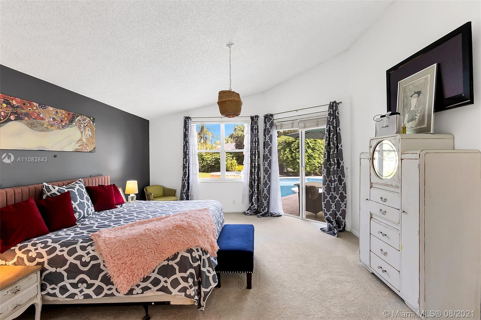 357 Fairmont Road Weston, FL 33326 - Photo 22 of 41 Gallery Image 22