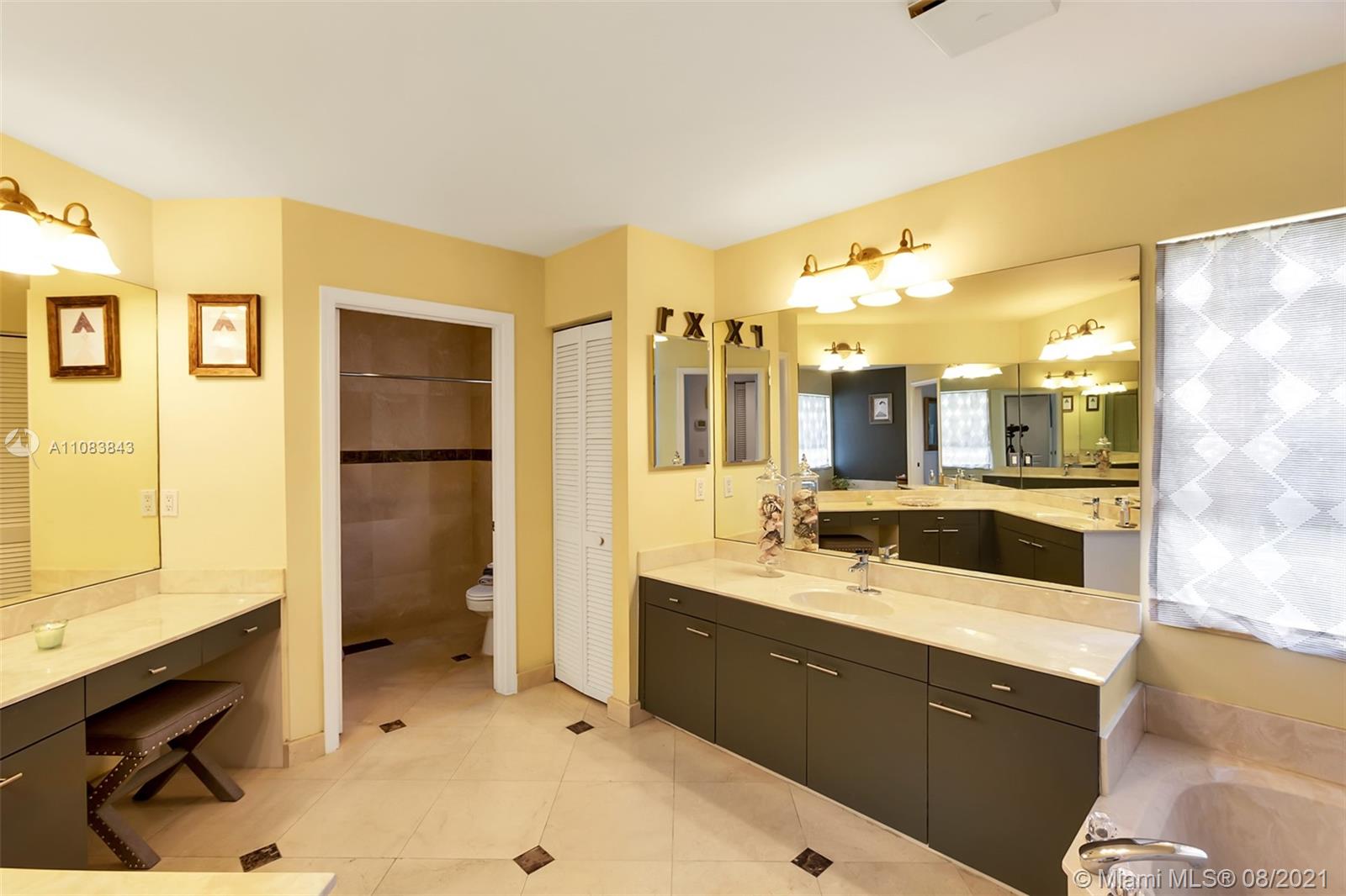 357 Fairmont Road Weston, FL 33326 - Photo 25 of 41 Gallery Image 25