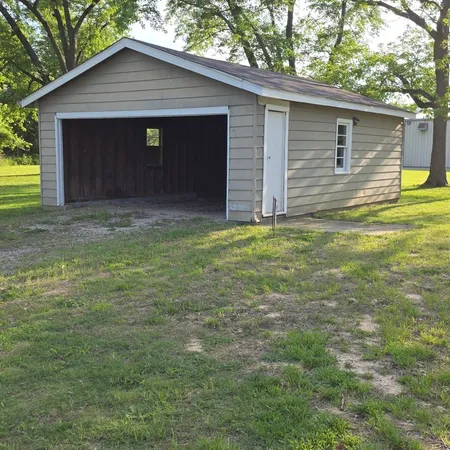 $25,000 | 11495 North Brownsville Road, Mount Vernon, IL 62864