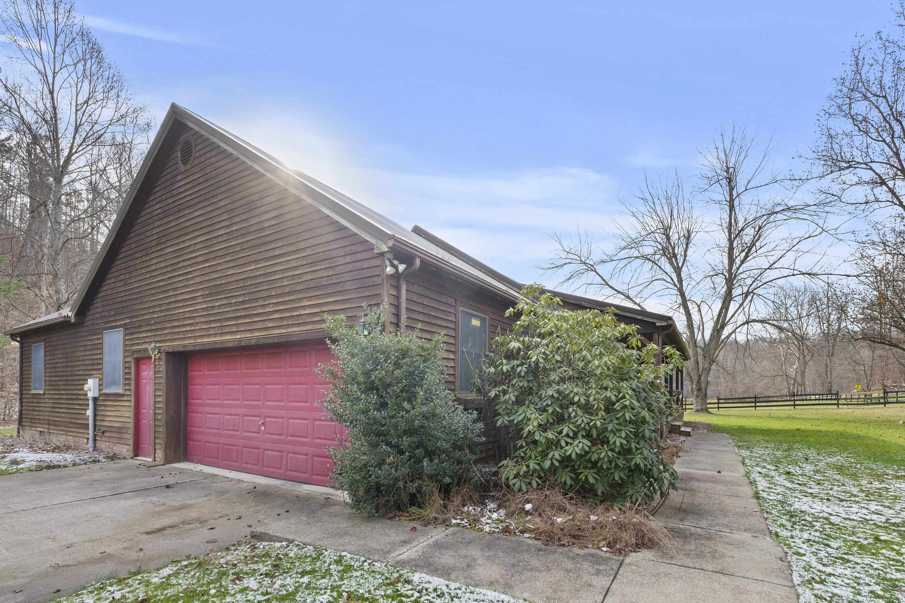 4624 Friendship Road Catlettsburg, KY 41129 - Photo 6 of 44 Gallery Image 6