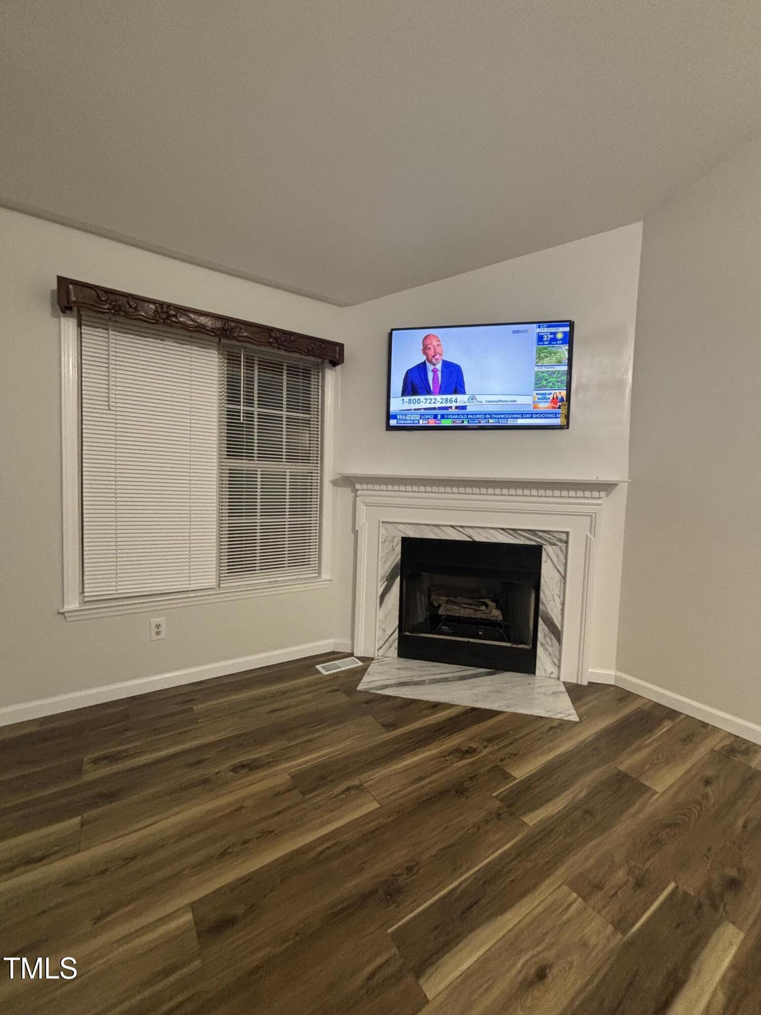 101 Holly Ranch Court Willow Spring, NC 27592 - Photo 6 of 20 Living Room