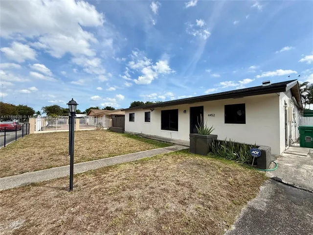 $535,000 | 4452 Northwest 204th Street, Miami Gardens, FL 33055