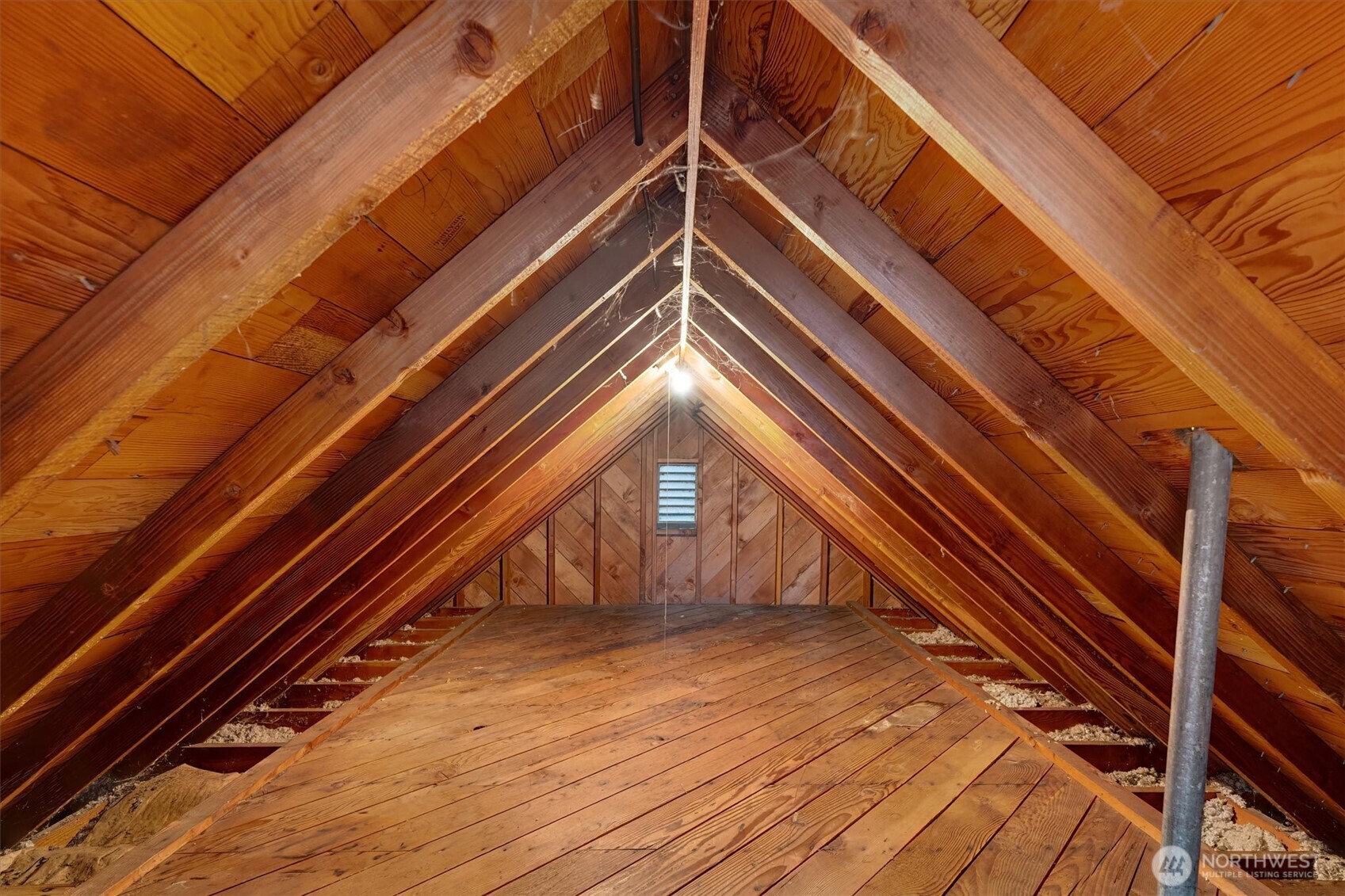 2727 Hemlock Street Longview, WA 98632 - Photo 19 of 40 a view of entryway